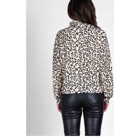 🐲💙 Santuary Klara Mock Neck Leopard Print Sweater top - Picture 11 of 12